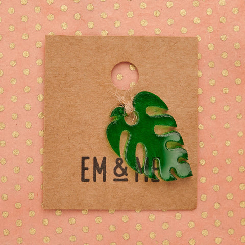 Monstera Leaf tag accessory